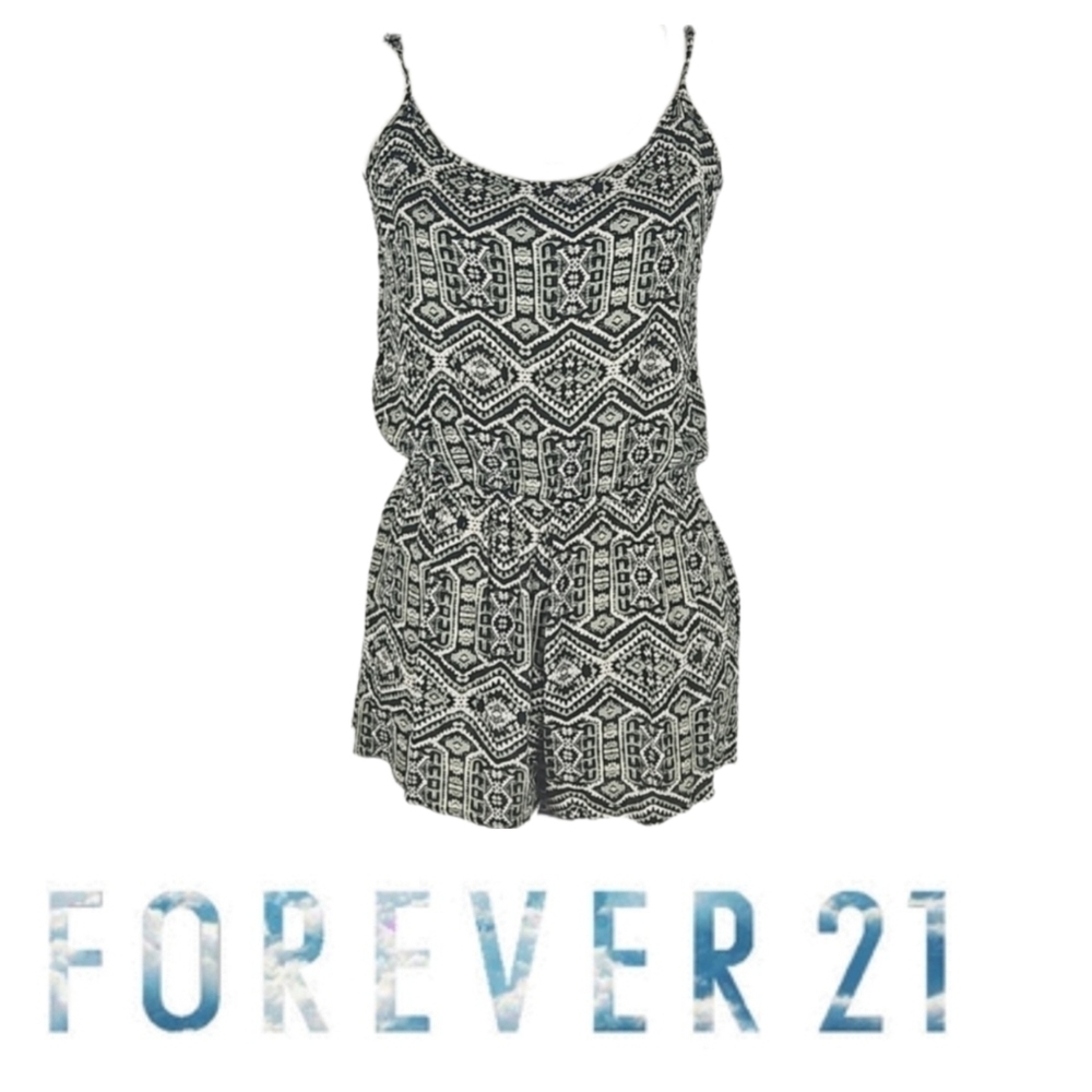 Olive Cream Print Cami Shorts Romper Jumpsuit Casual Retro Boho Geo Size L
